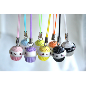 Grab Kawaii Cupcake Charm with Cellphone Strap For $6 At Ebay.com